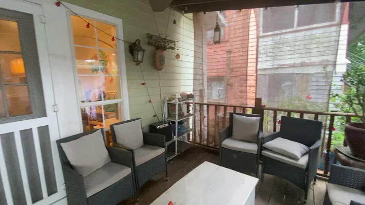 Hennessey back porch