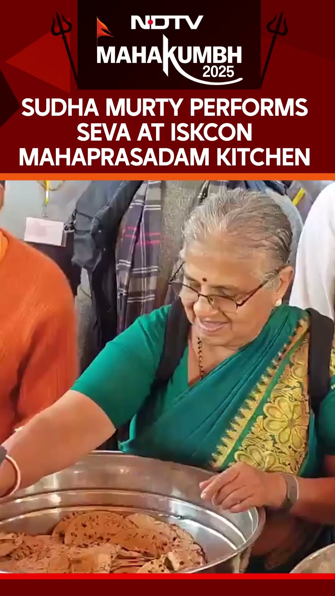 Sudha Murty Visits Maha Kumbh, Tours ISKCON Mahaprasadam Kitchen \u0026 Performs 'Seva'