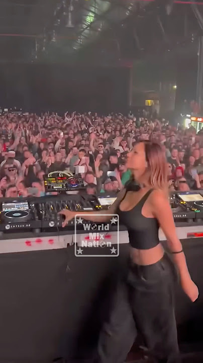 Deborah De Luca @ Laminor Arena, Bucharest 2025 #deborahdeluca #musik #dj #arena #romania #laminir