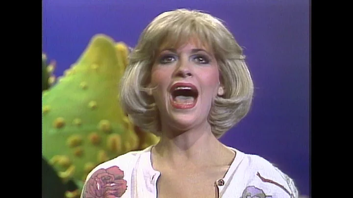 Little Shop of Horrors - "Suddenly Seymour" (1983)...