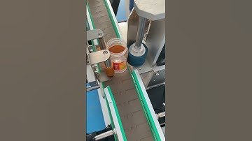 Food plastic bottle PET bottle positioning labeling machine label applicator equipment