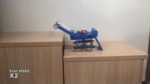 Obstacle overcoming robot mechanism using deformation of triangular wheel