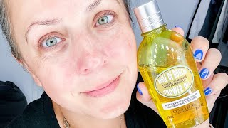 This @L'OCCITANE en Provence  Almond Shower Oil is LIFE for your #everythingshower! #LOCCITANEPARTNER