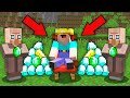 HOW TO HYPNOTIZE ALL VILLAGERS AND TAKE TREASURE IN MINECRAFT ? 100% TROLLING TRAP !