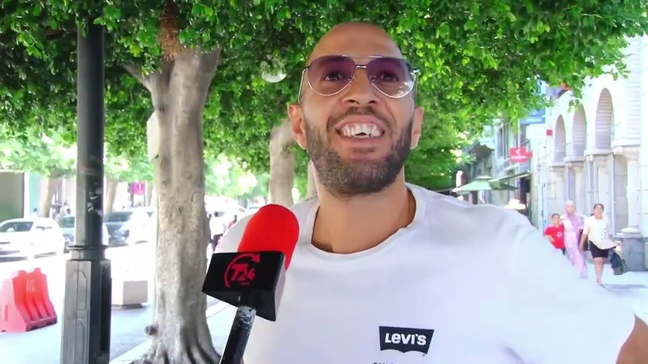 يا رجال غطو نساءكم أخواتكم بناتكم العرايا ولمو علينا لحومات لمفرتة تو نغضو بصر..العريانة ملك الجميع!