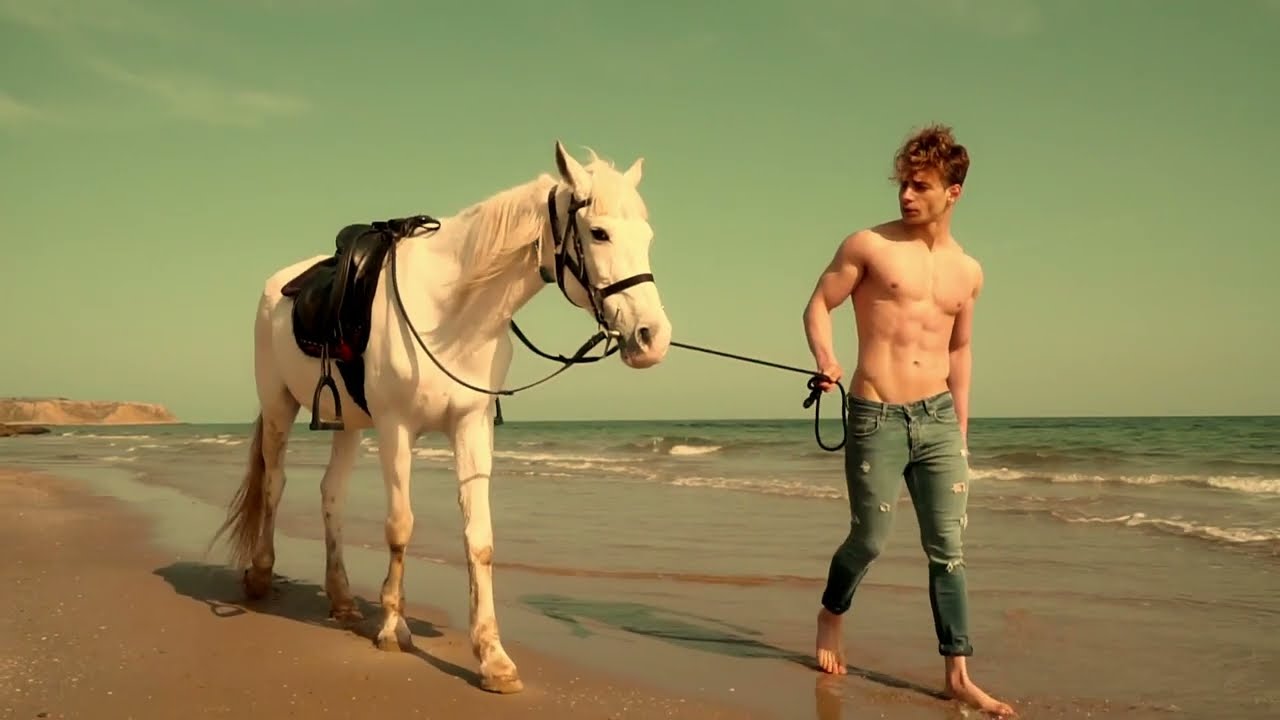 Percali & Todesco - I Walk On The Warm Sand 🎵POP/DANCE 💿DEEP HOUSE 📀2025