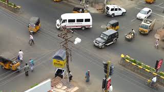 Information Incredible Indian Traffic - isn't it insane! Guide