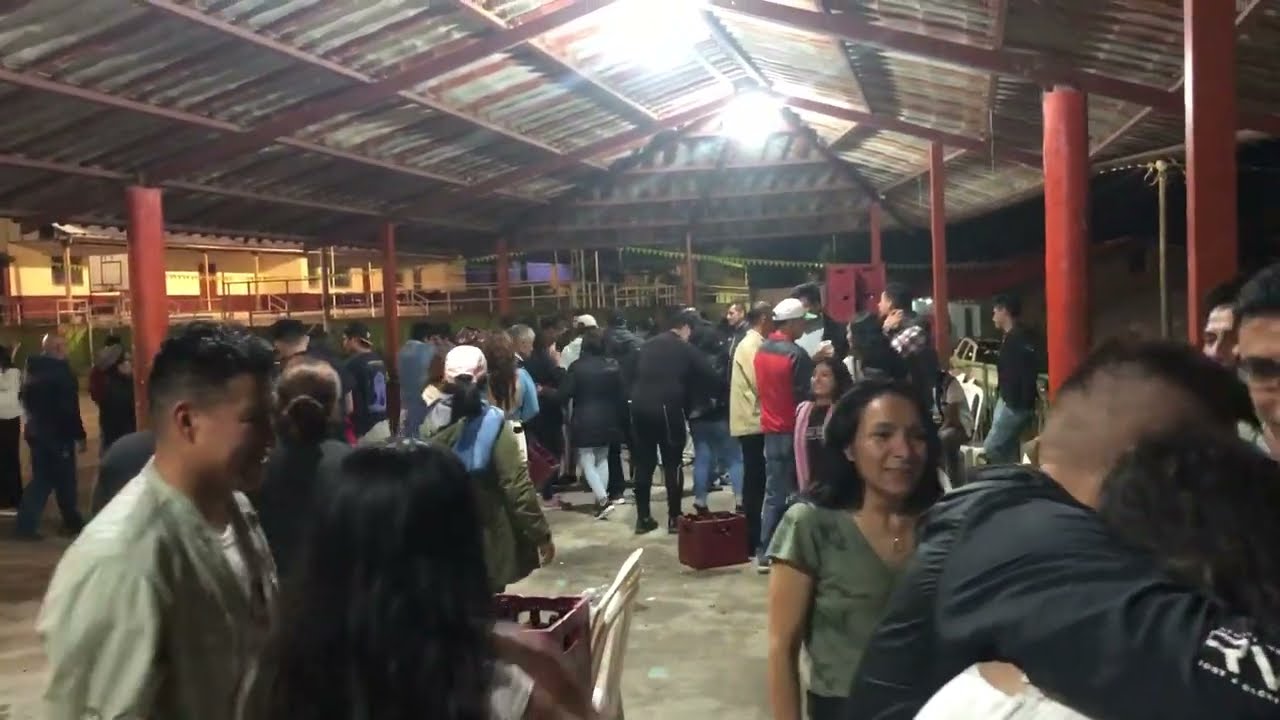 Mix La Ladrona - BANDA LA NUEVA ESTRELLA DEL HUAYABAMBA - Pipus 2022