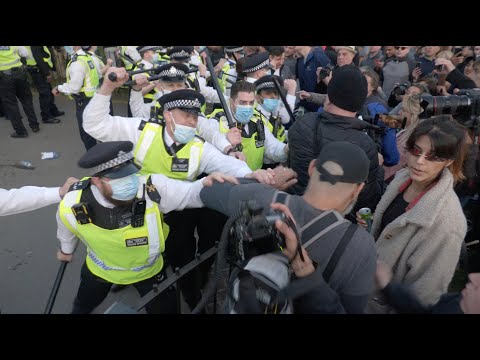 Hyde Park Violence: Clashes erupt between anti-lockdown protesters and police in London