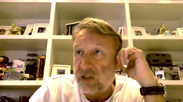 Peter Hook interview highlight: taking over vocals from Ian Curtis