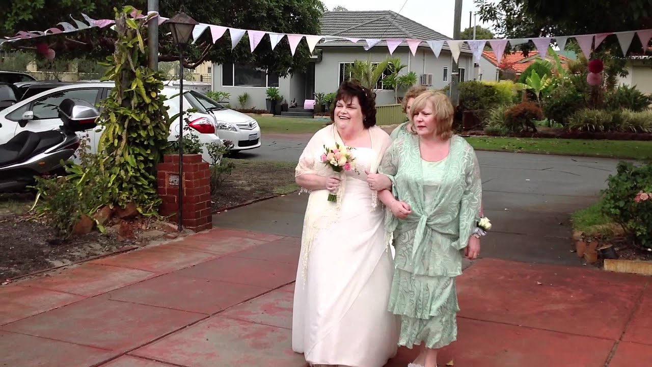 A Summer Wedding In Cornwall Love Our Wedding