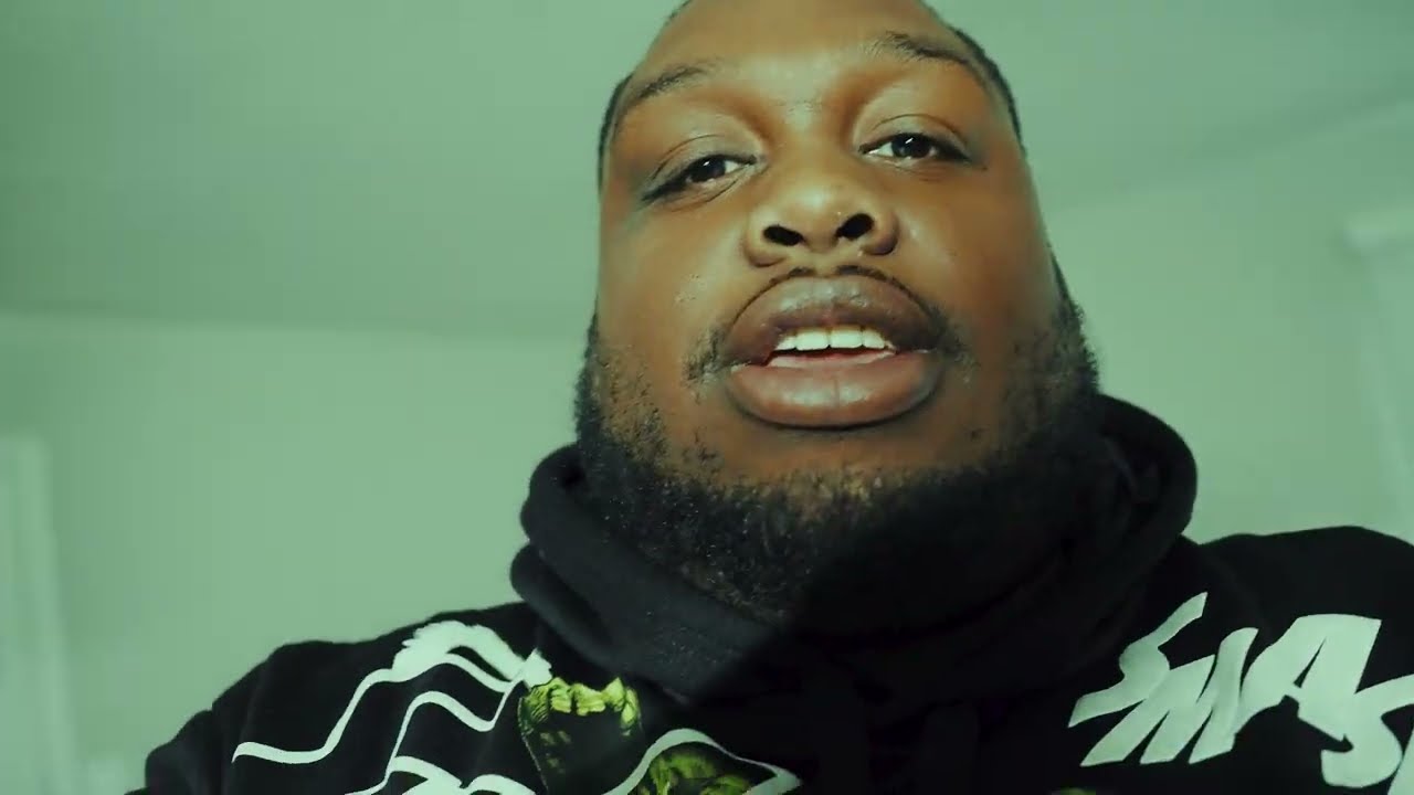 Assista a S'morez - Ghost (Prod. By Demo) ***OFFICIAL VIDEO*** no YouTube Assista a S'morez - Ghost (Prod. By Demo) ***OFFICIAL VIDEO*** no YouTube