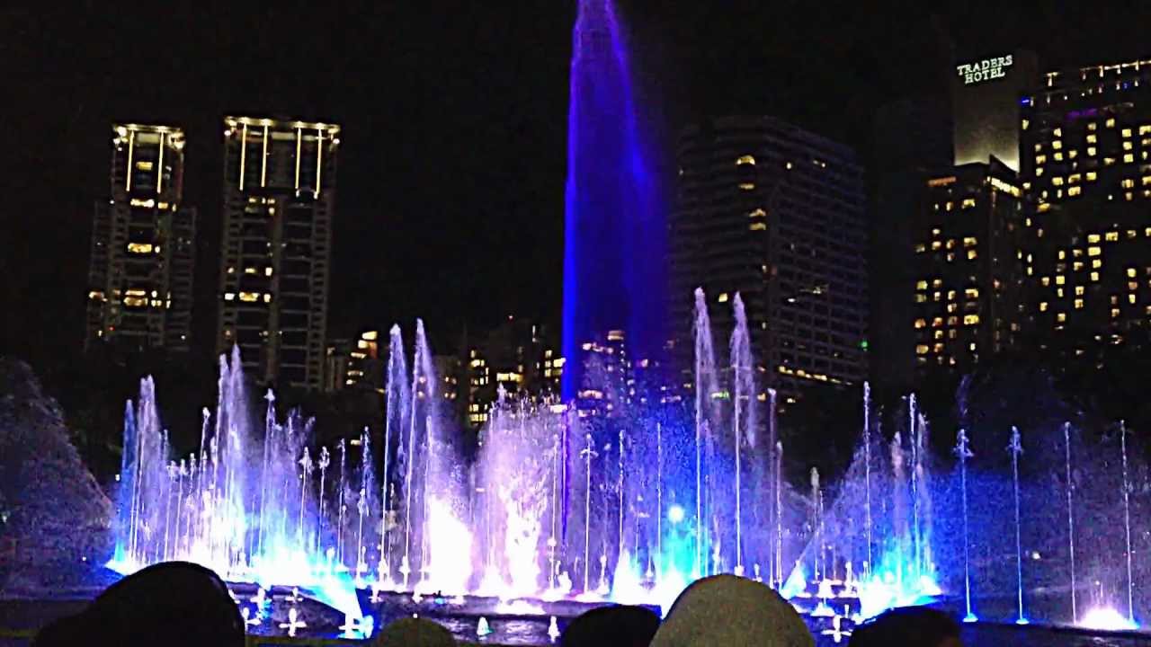 Water Fountain Lake Simfoni KLCC, Petronas Twin Towers
