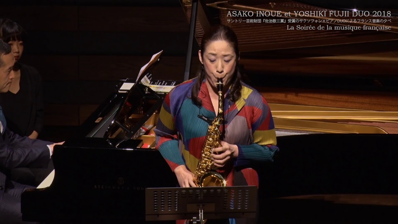 Divertimento pour saxophone et piano / Roger Boutry - YouTube