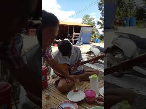มือพินบ้านถนนทอง