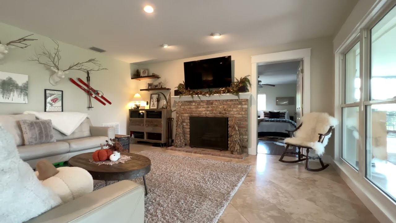 2295 Watrous Dr, Dunedin FL 34698 | Fairway Estates