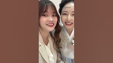 Chân dung mẹ chồng Hàn Quốc nhảy trong đám cưới ở Hà Tĩnh: U60 trẻ như chị của con dâu