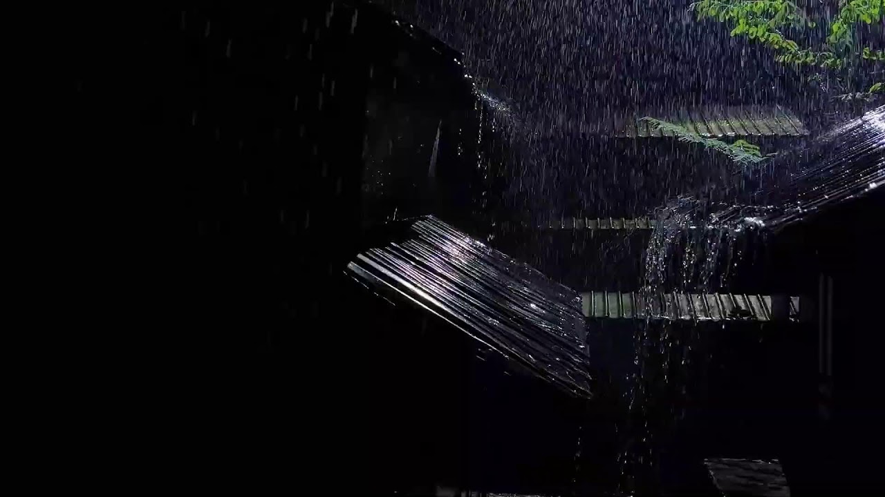 💬 Fall asleep instantly in less than 3 minutes with heavy rainstorm and loud thunder sound