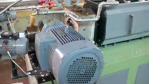 MÁY ĐÙN XỐP BỌC TRÁI CÂY