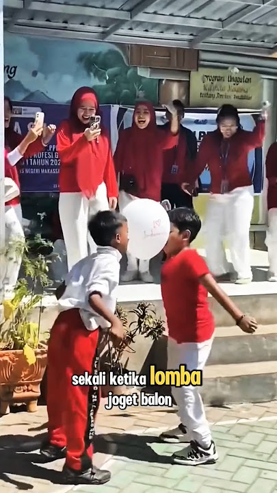 Ketika Adek Ini Semangat Lomba Joget Balon