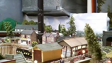 Lion with digitrains sound