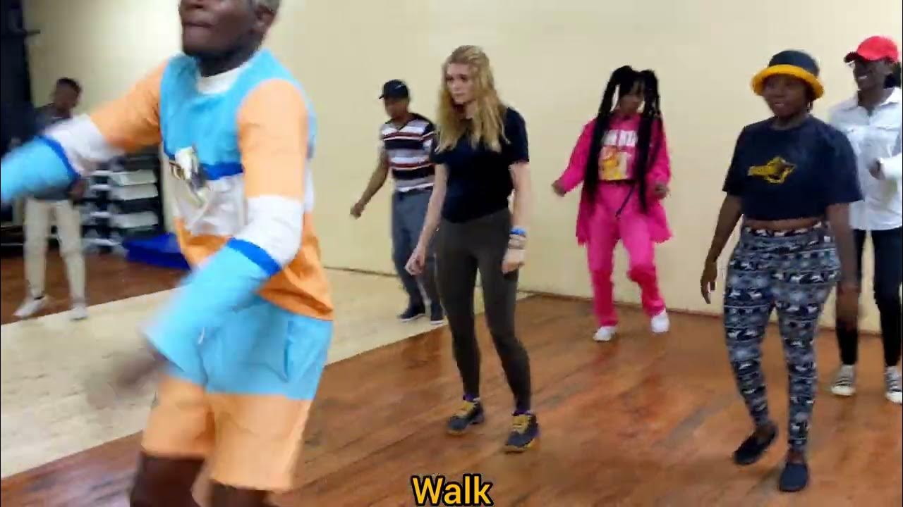 HOW TO DO THE WALK!! DANCE TUTORIAL YouTube