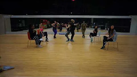 Unused scene from PITCH PERFECT 3 rehearsal footage