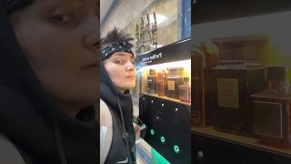 Parfüm Otomatını Denedim Perfume Automat Ürün Odaklı Cekimden Zorunlu Reklam