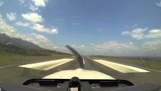 屋久島空港着陸、20140406