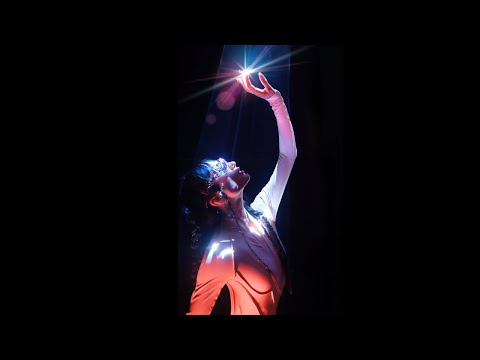 RIGHT BACK - lyric video