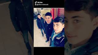 Hiç Gelemem Işim Var Yanında Hakiki Gardaşım Varr 😃💕