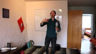 Juggling flats with 3 clubs -TUTORIAL