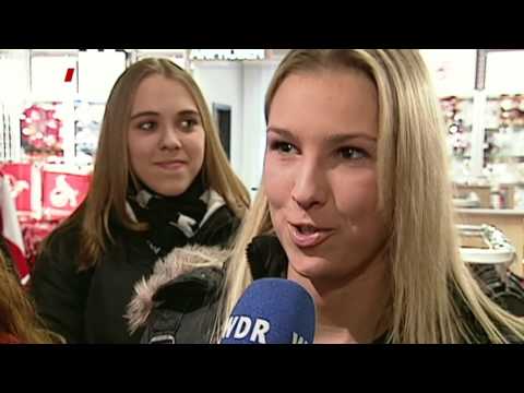 Video: Sammlung von Original-BHs