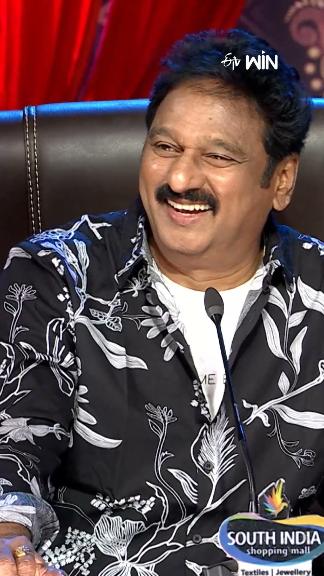#shorts - బ్యాంక్ లో కోటి డిపాసిట్ చేయడానికి వచ్చిన హీరో సత్యదేవ్..! #jabardasth #comedy #ramprasad
