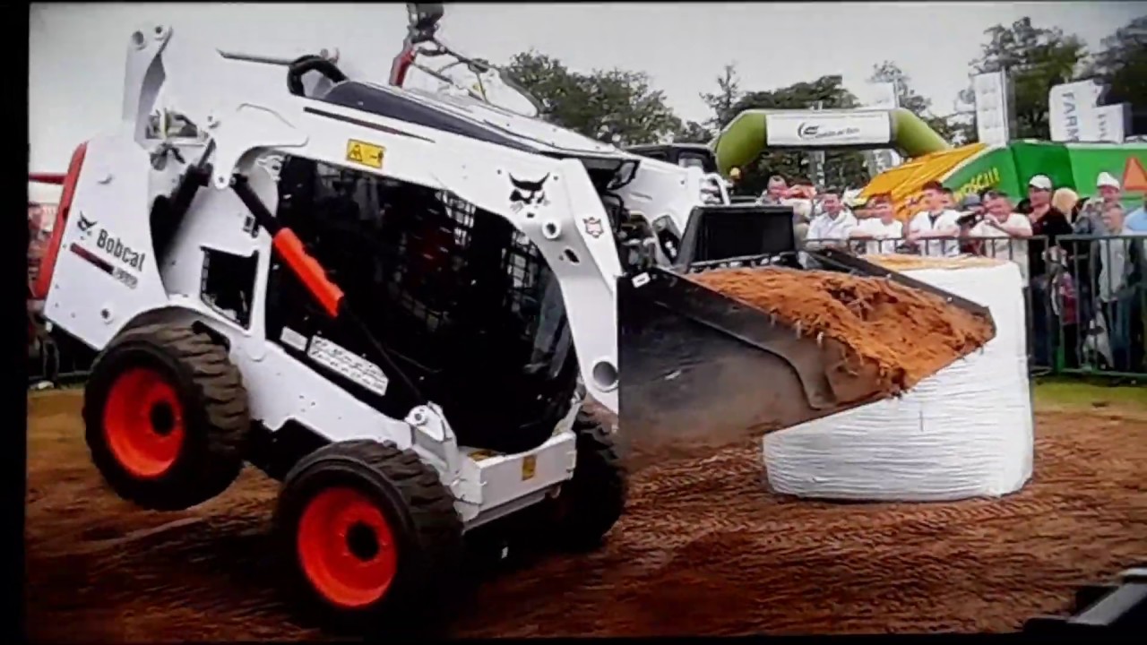 Skilled bobcat driver YouTube