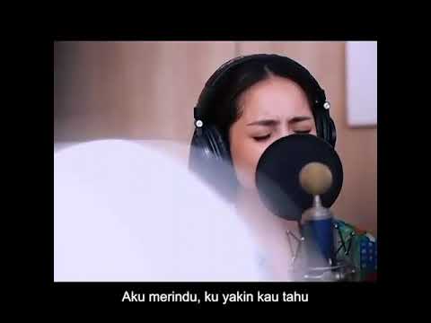 Nagita Slavina Cover Tanpa Batas Waktu