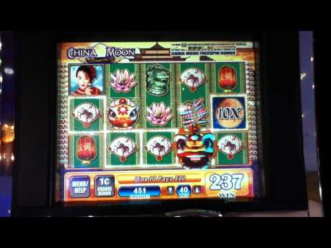 Lucky penny penguin slot machine bonus win