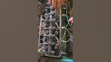 Engine injector install and fitting 👨‍🔧 #shorts #shortvideo