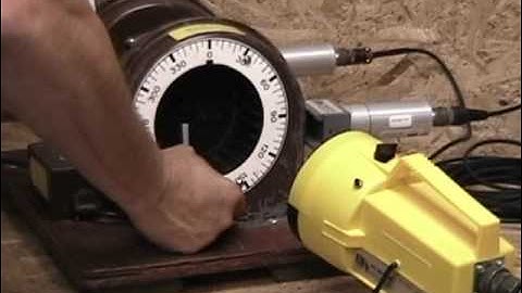 How to Dynamically Balance a Fan with a Balmac 216-D