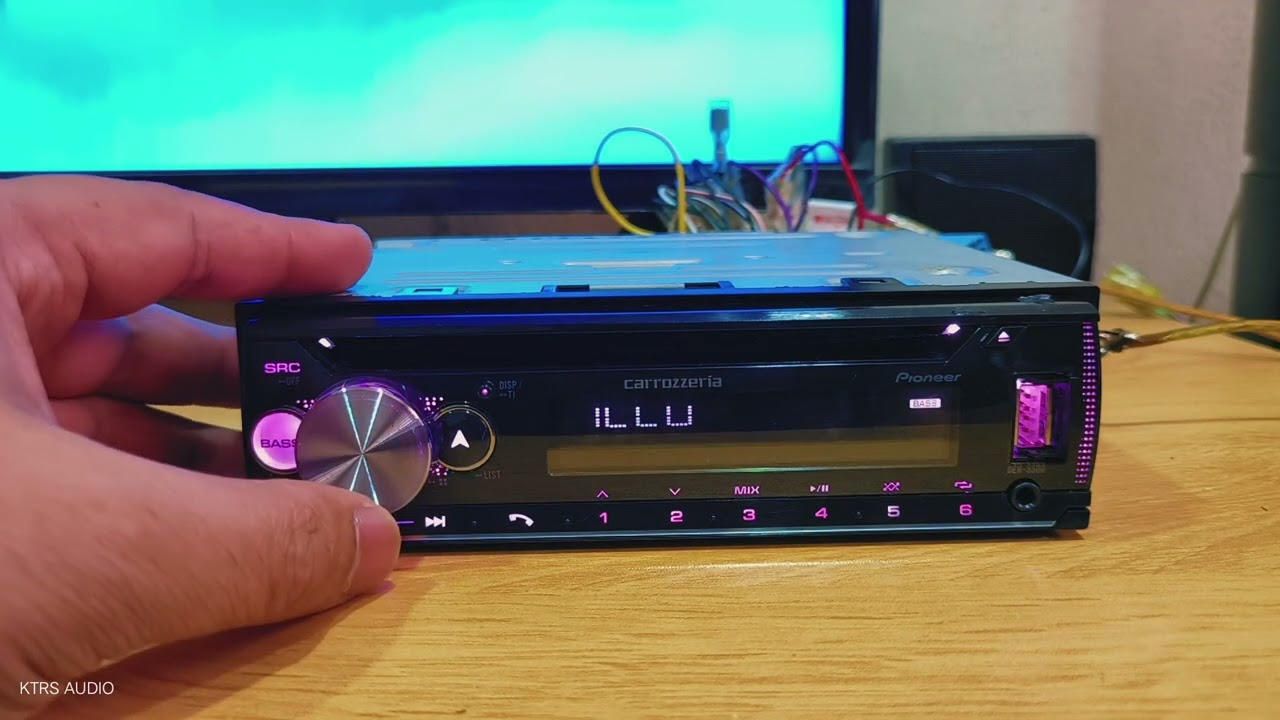 Carrozzeria pioneer DEH 5500 - YouTube