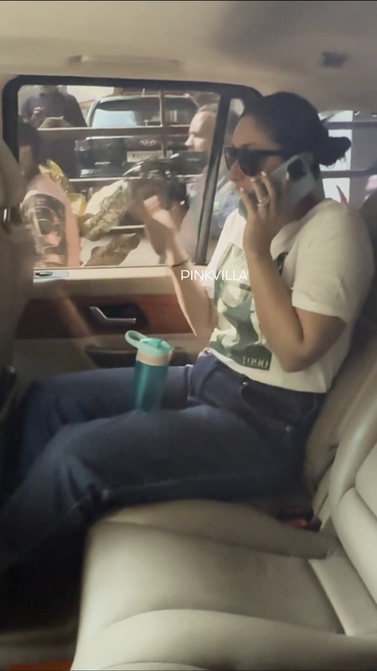 Kareena Kapoor Khan Gets ANGRY At The Media, Screams On Phone | #shorts #bollywood