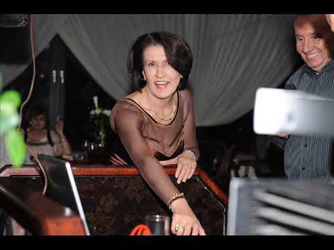 Гуна Иванова Поклон с Песен