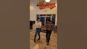 Ana Y Gonzalo Disfrutando Del Baile Baile Music Videoshorts Fyp Viral Dance Youtube 
