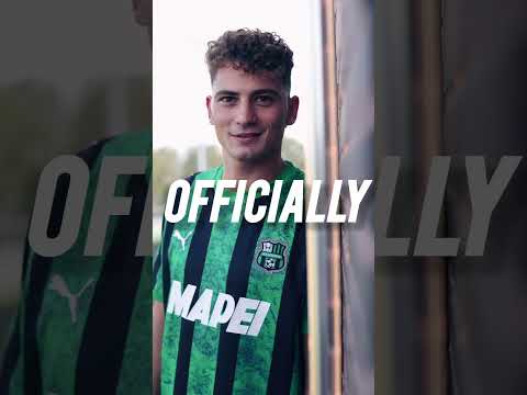 Video SEBASTIANO ESPOSITO IS NOW OFFICIALLY A SASSUOLO PLAYER