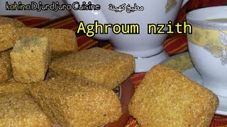 Recette kabyle : Aghroum nzith Tmourth la9vayel .اغروم نزيث traditionnel kabyle.