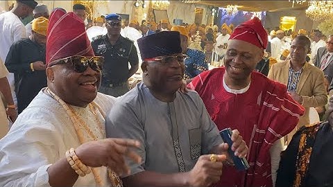 DAVIDO’S DAD, GOV ADELEKE, SHINA PETERS DANCE TOGETHER AT DAVIDO & CHIOMA WEDDING CEREMONY