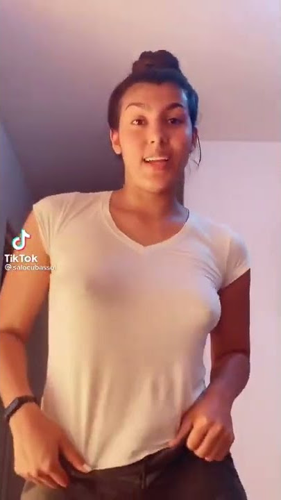 braless girl #tiktok #shorts #nobrachallenge