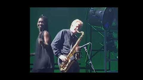 Pink Floyd - Money (PULSE Concert 1994 - Restored & Re-Edited) [Part 2 - Dick Parry saxophone]
