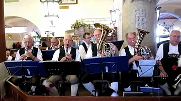 Munich Hofbrauhaus band playing traditional German Bavarian music