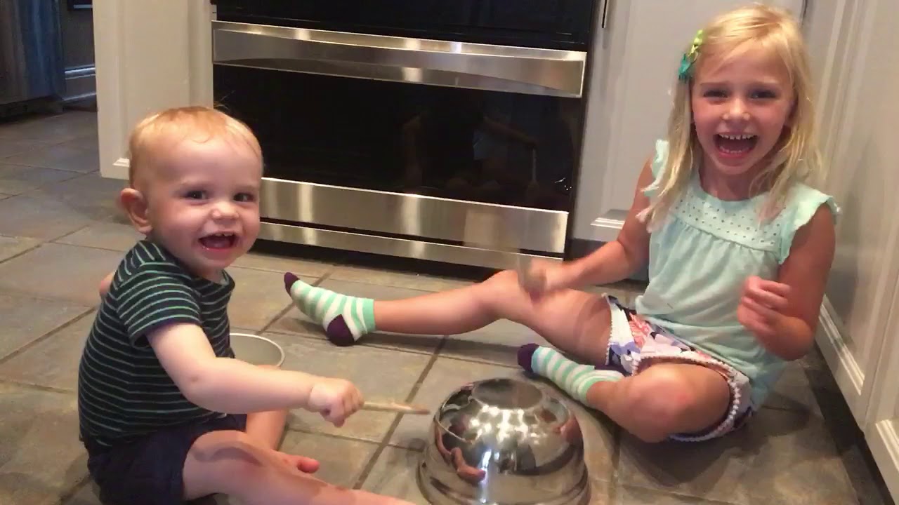 Kitchen Drummers YouTube